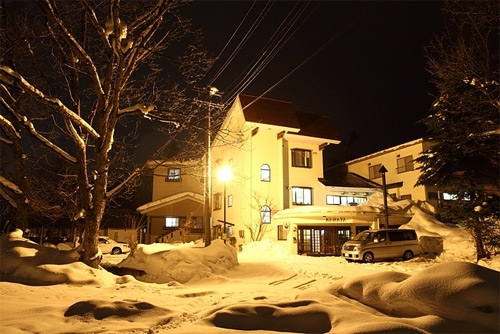 �z�e�������