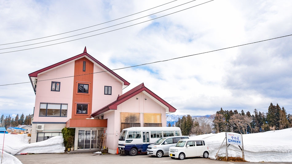 �ˎ뉷��@�l�G�ʂ̏h���̂�