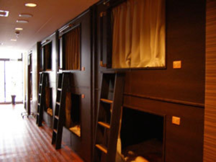 pr記事 神奈川県横浜市 コレってあり 立派なホテル 内にある 高級キャビンのカプセルホテル リゾートカプセル桜木町 遊都総研pr