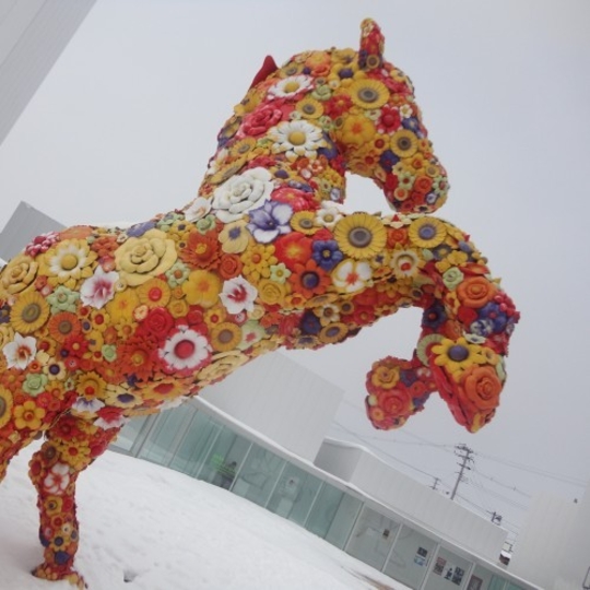 十和田市現代美術館オブジェ 写真提供:楽天トラベル