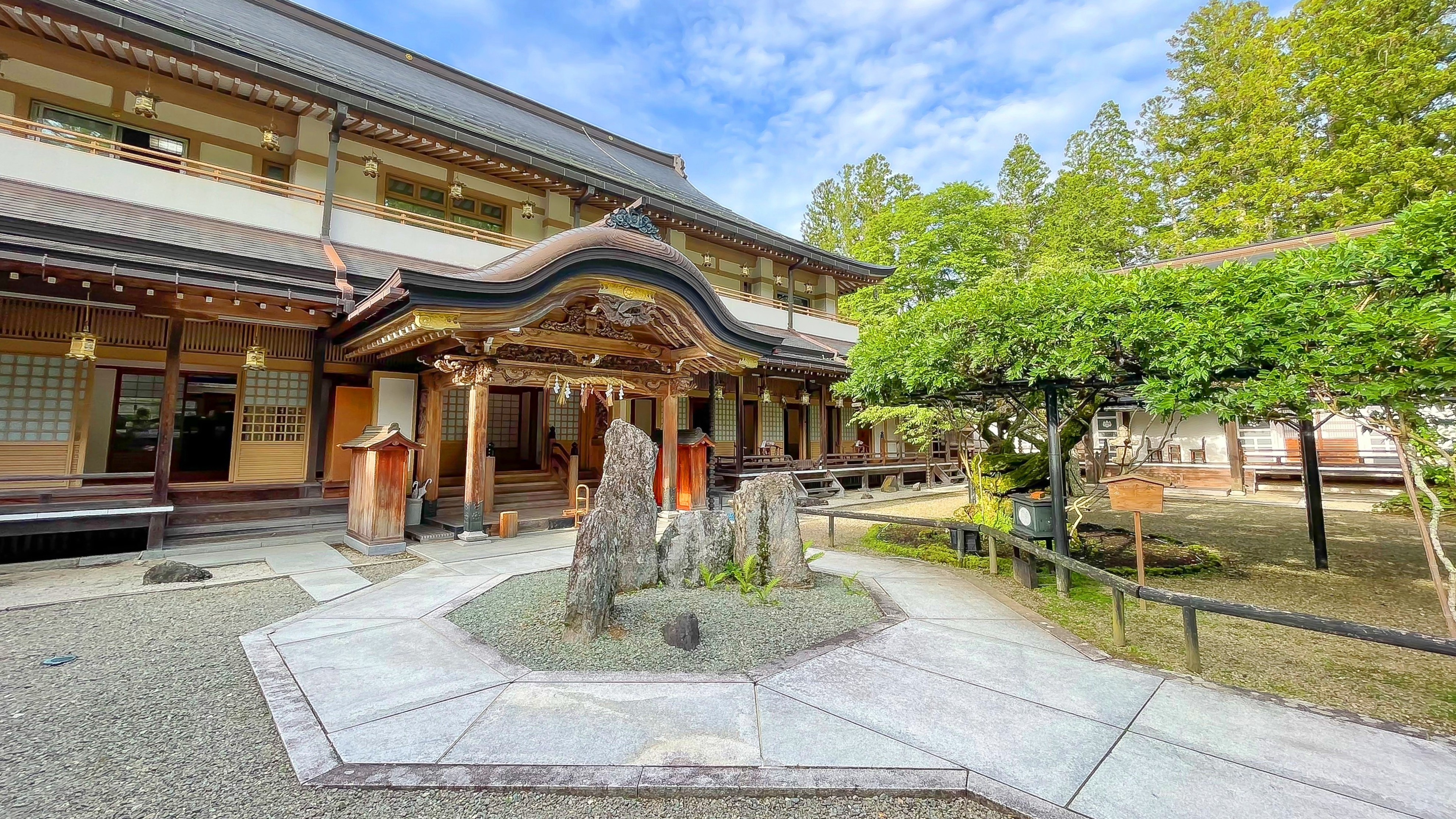 高野山別格本山 総持院 施設全景