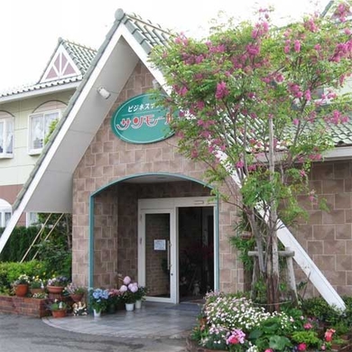 ビジネスホテル サンモール 施設全景