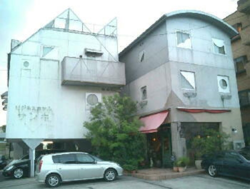 ビジネスホテル サンキ 施設全景