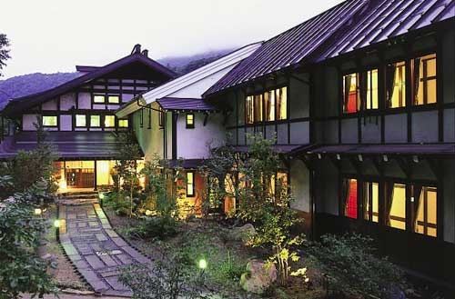 槍見の湯 槍見館 施設全景