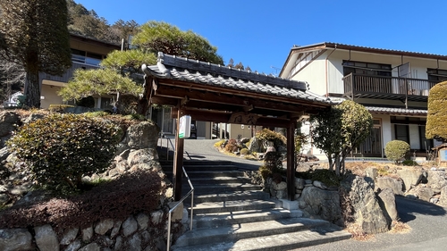 長若山荘 施設全景