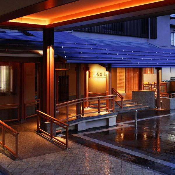 よもぎひら温泉 和泉屋 施設全景