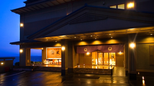 西浦温泉 旬景浪漫 銀波荘 施設全景