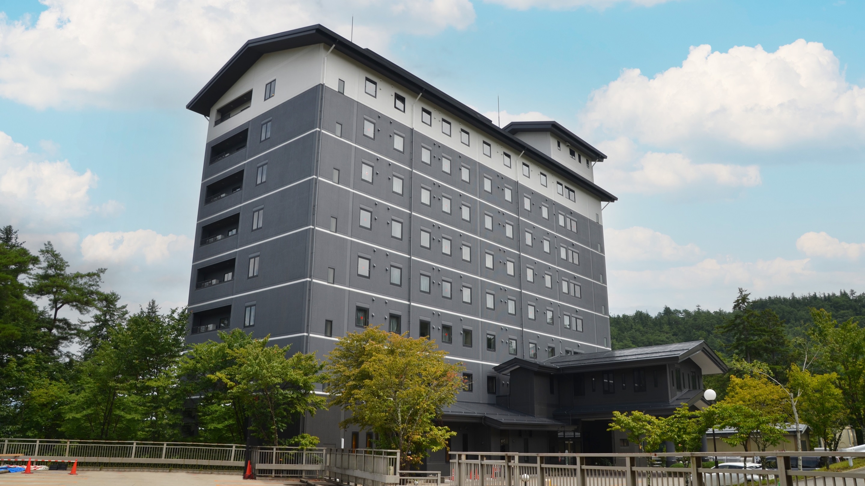 飛騨高山温泉 ルートイングランティア飛騨高山 和蔵の宿 施設全景