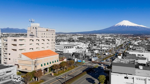 アパホテル〈富士中央〉 施設全景
