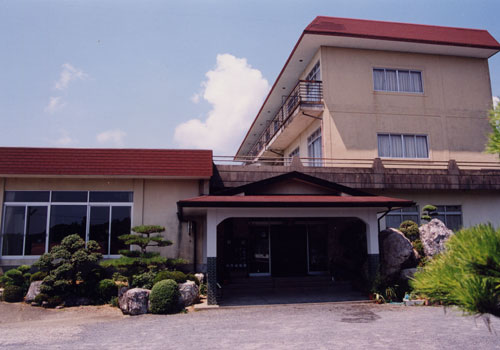 ハートフル ひこべ 施設全景