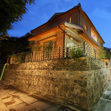 SMALL LUXURY 京都 龍吟 施設全景
