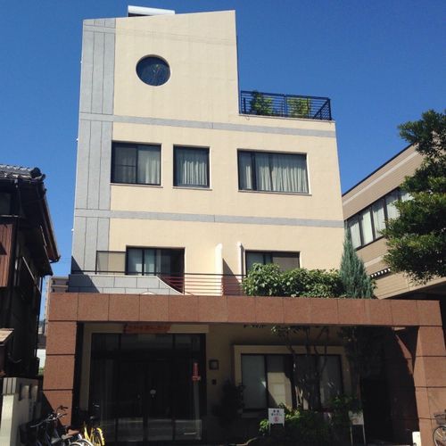 博多の宿 旅館まいだし 施設全景