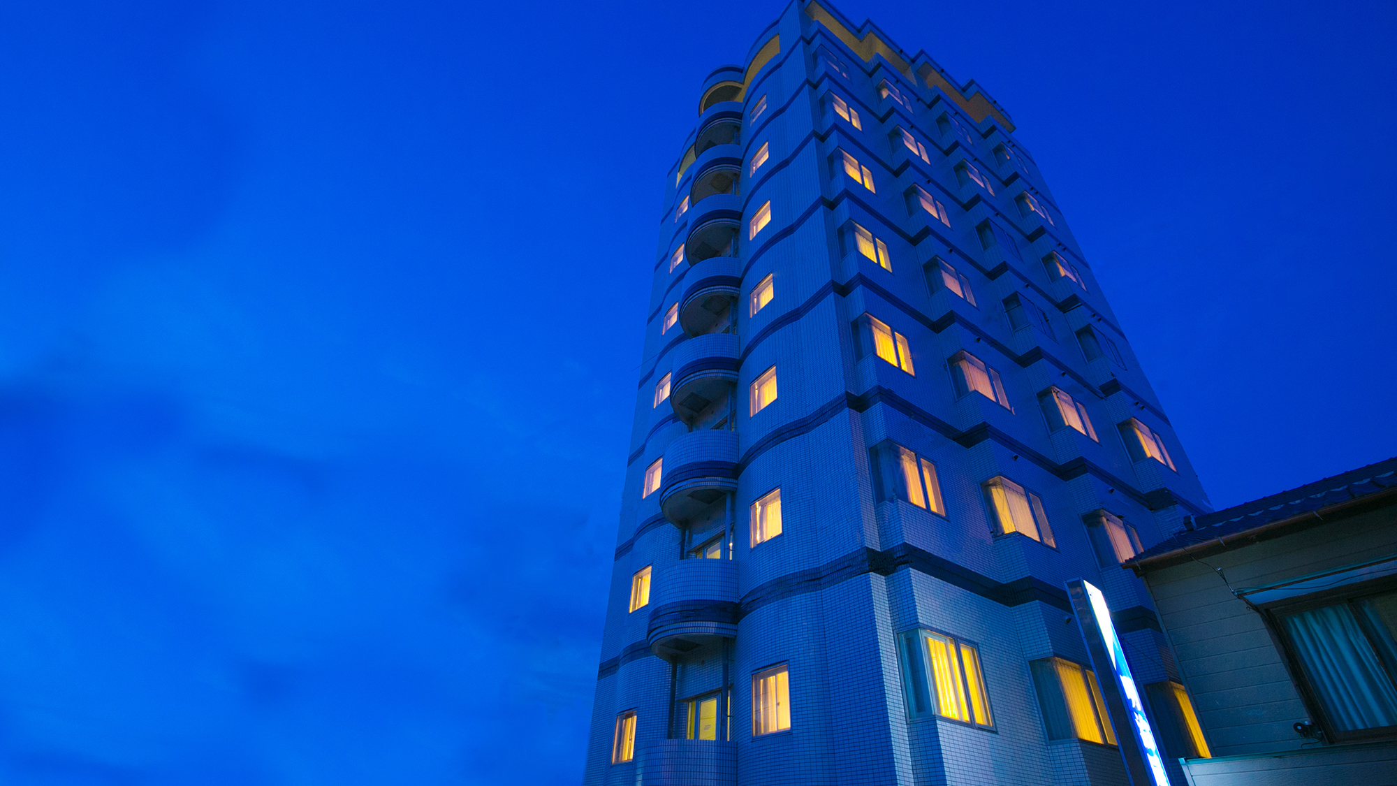 ホテル明治屋 施設全景