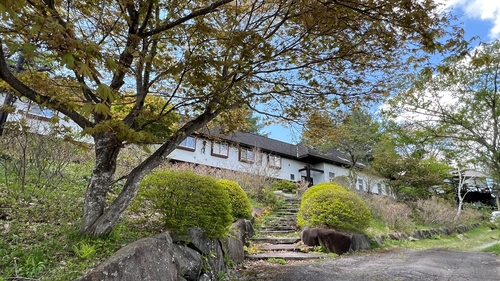車山高原 プチホテル ネーベルハウゼ 施設全景