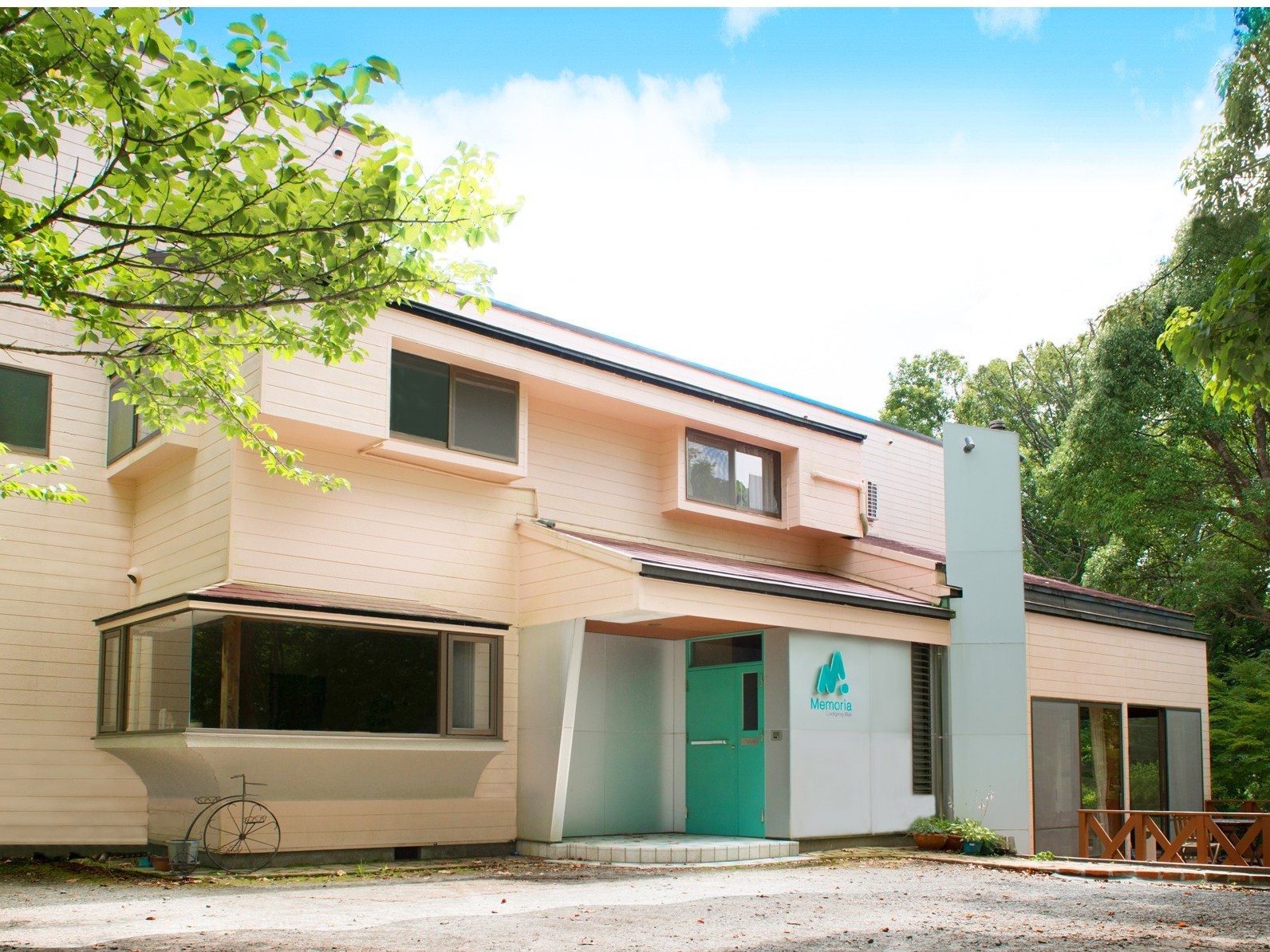 ペンション メモリア 施設全景