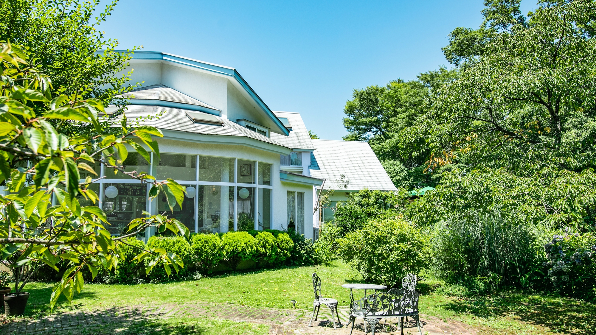 ペンション ぶるうまあぶる 施設全景