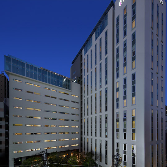 新宿グランベルホテル 施設全景