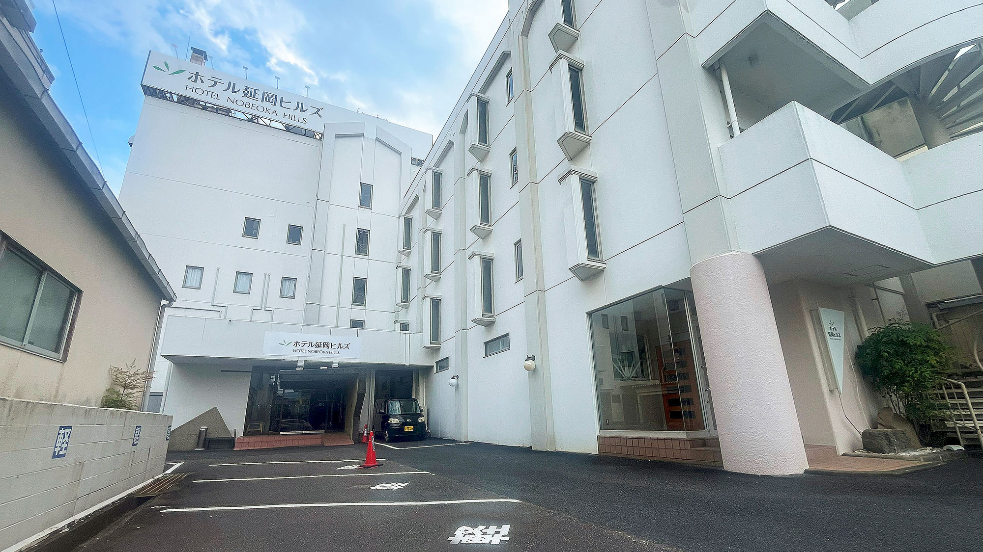 備長炭の湯 ホテル延岡ヒルズ(BBHホテルグループ) 施設全景