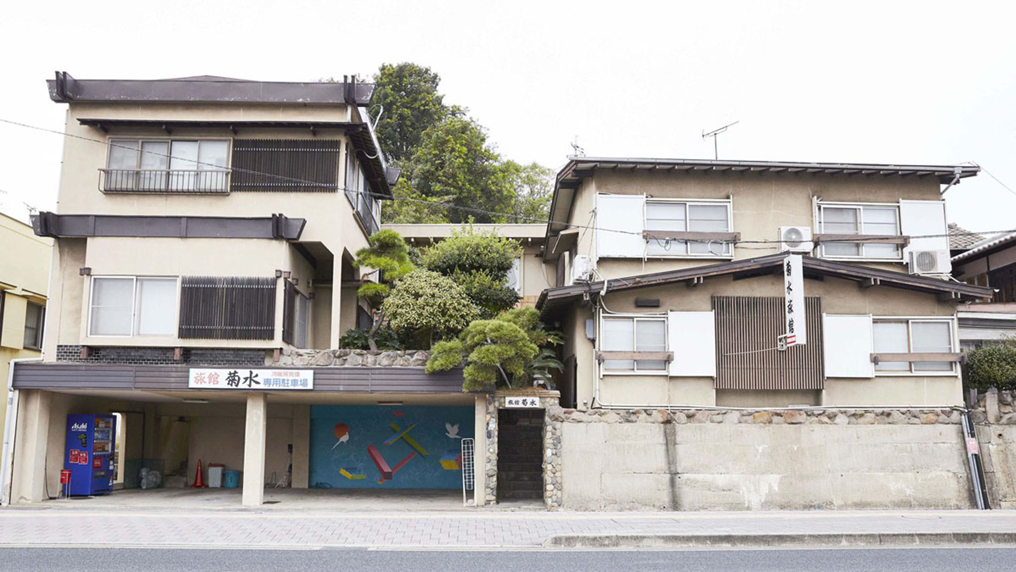 Guest House菊水旅館(KIKUSUI RYOKAN) 施設全景