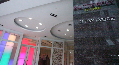 バタフライ・オン・プラット、チムサーチョイ（晉逸精品酒店 尖沙咀