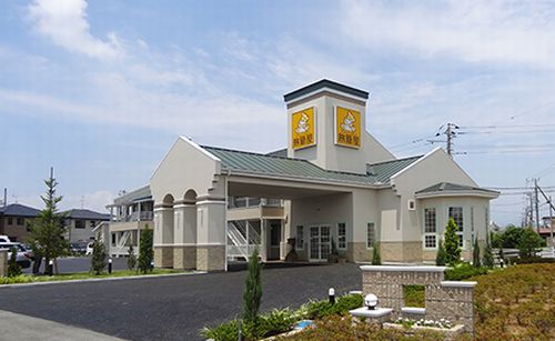 ファミリーロッジ旅籠屋・富士田子浦店 施設全景