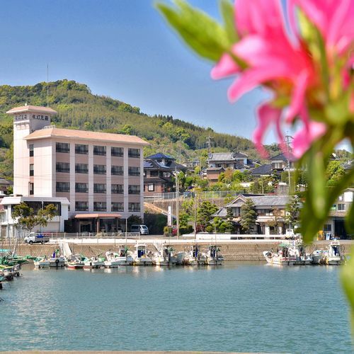 たら竹崎温泉 夜灯見荘(やとみそう) 施設全景