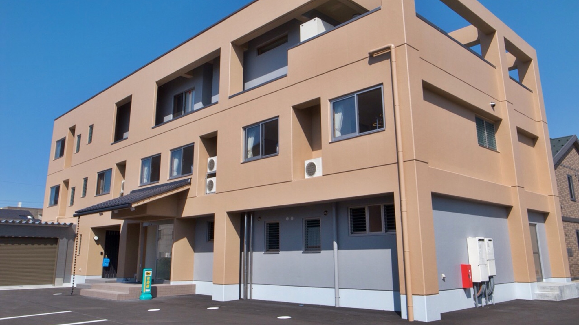 ビジネス旅館まつや 施設全景