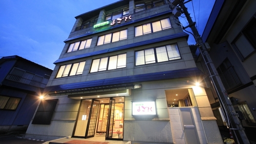 瀬見温泉 四季の宿 まごろく 施設全景