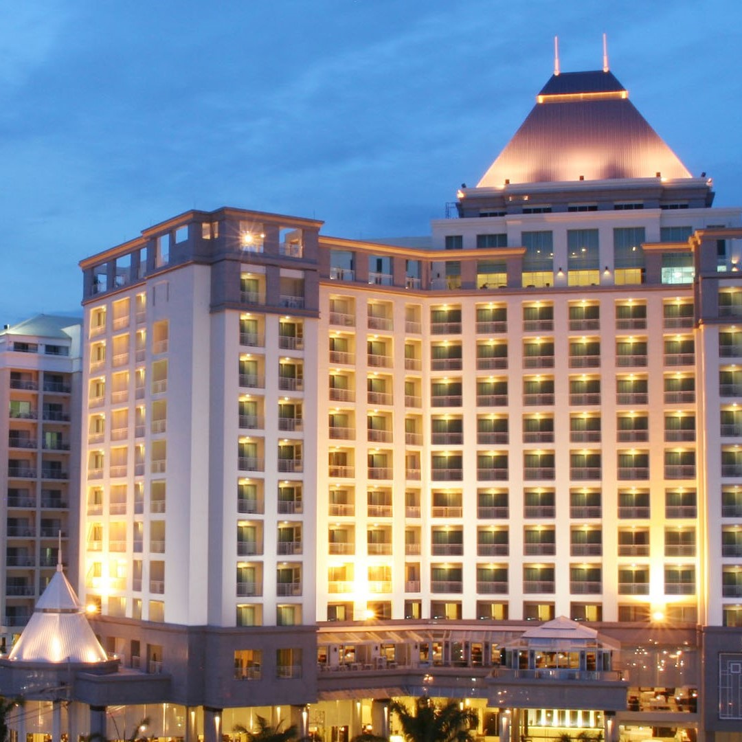 ケープ ラチャ ホテル アンド サービス アパートメント(CAPE RACHA HOTEL AND SERVICED APARTMENTS ...