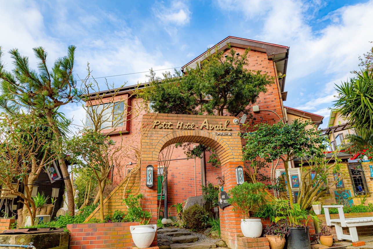 月影の丘ホテル ヴィラ勝山アヴェール 施設全景