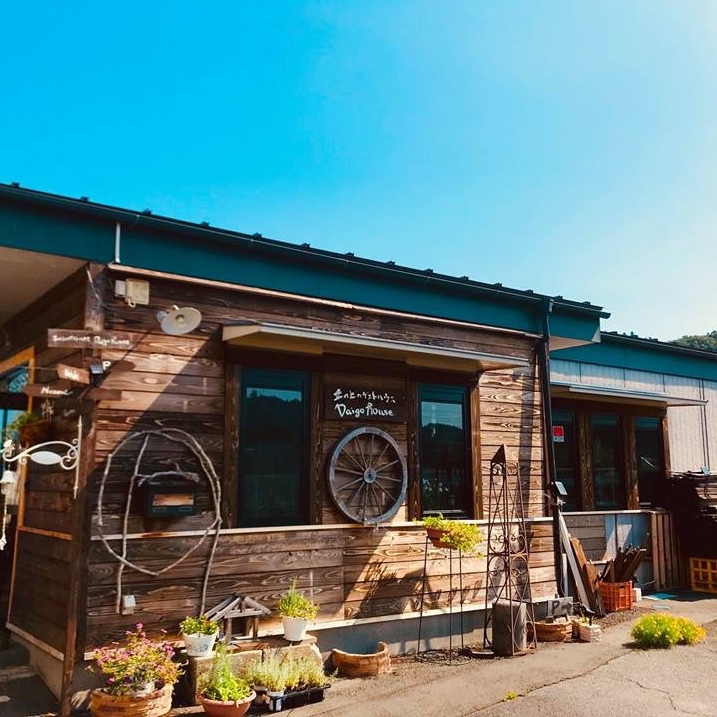 丘の上のゲストハウス「Daigo house」 施設全景