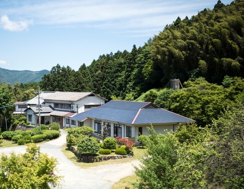 若杉屋 施設全景