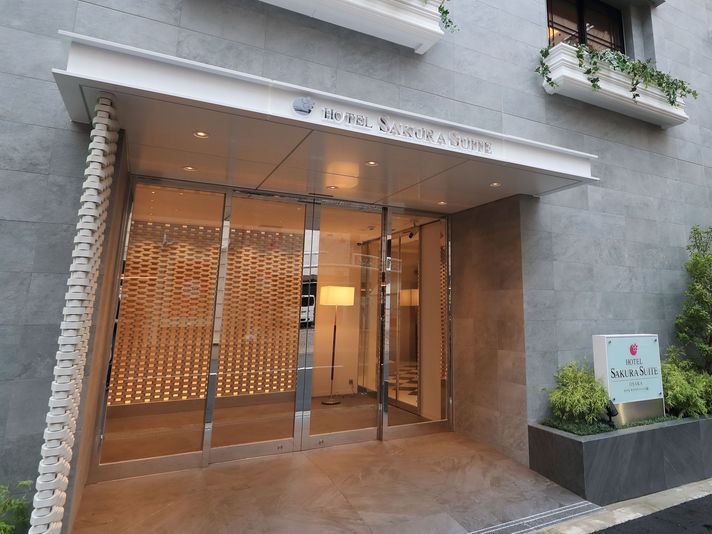 ホテル サクラスイート大阪十三 施設全景