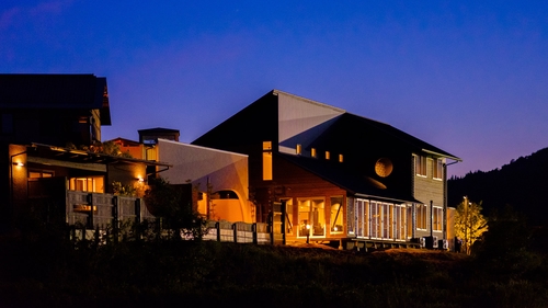 Yufuin Luxury Villa -zakuro- 施設全景