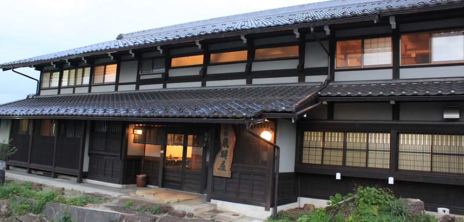 百年古民家 いろり宿 飛騨屋 施設全景
