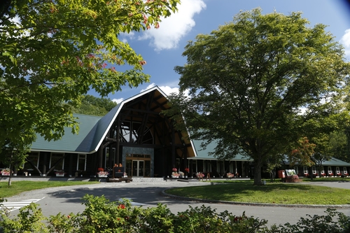 ログホテル メープルロッジ 施設全景