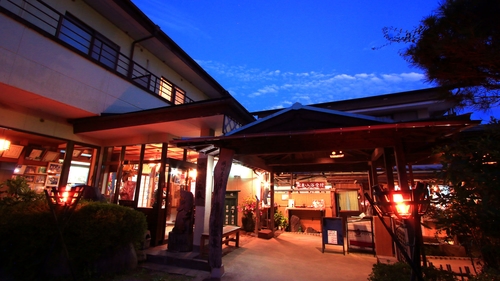 湯之元温泉 <宮崎県> 施設全景