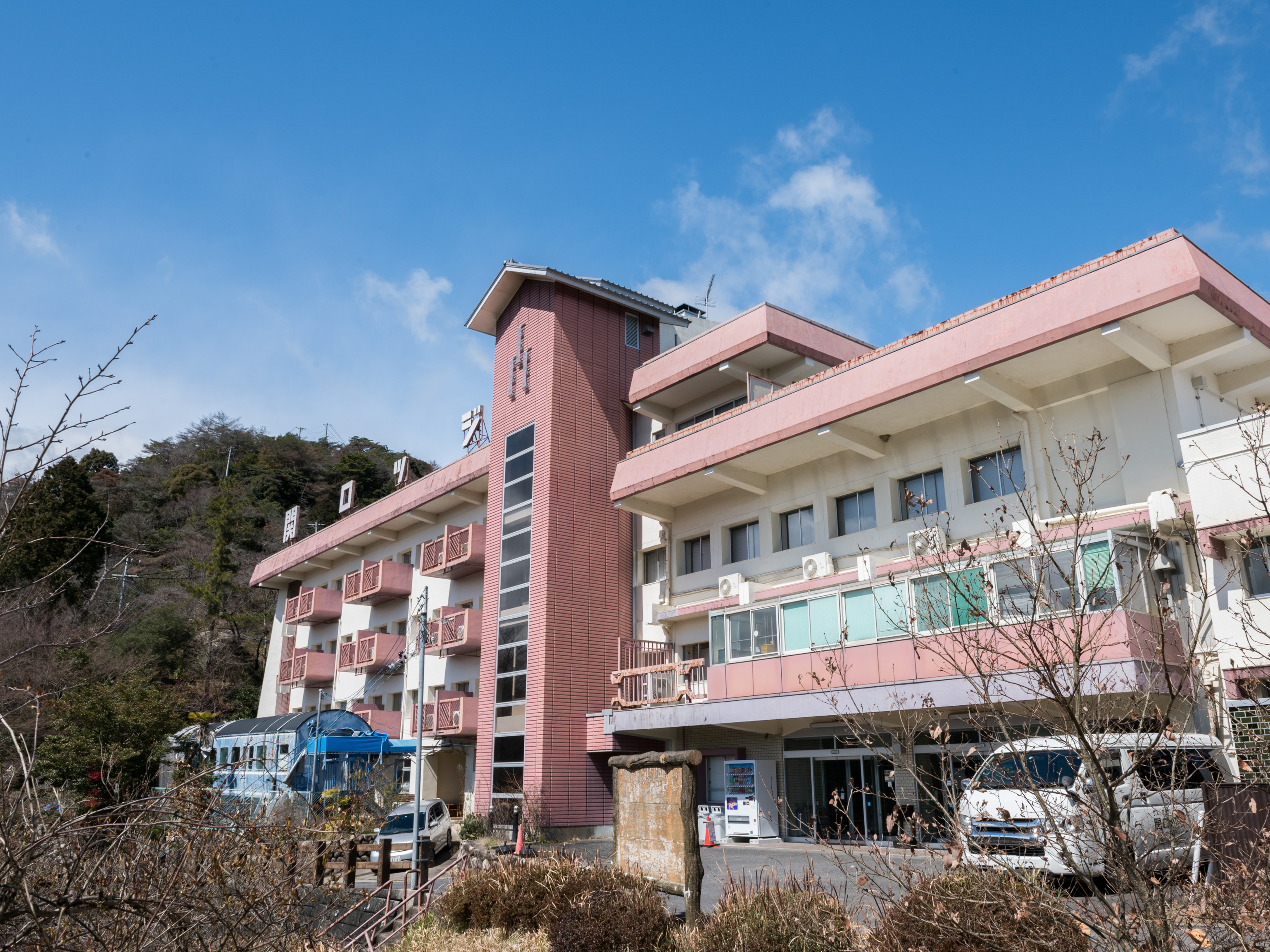 ゲストホテル関ロッジ 施設全景