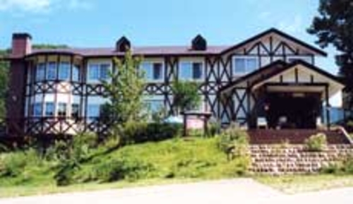 ペンション アルミッシュ 施設全景