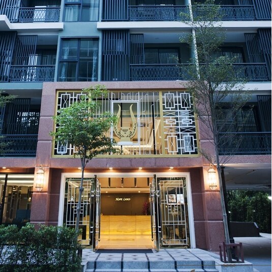 ホープ ランド ホテル スクンビット 8(HOPE LAND HOTEL SUKHUMVIT 8