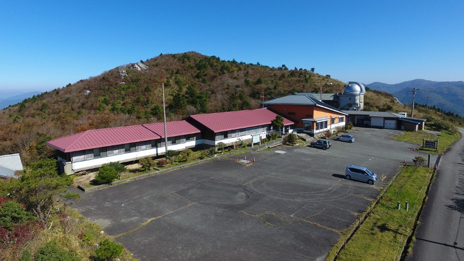 山荘梶ヶ森 施設全景