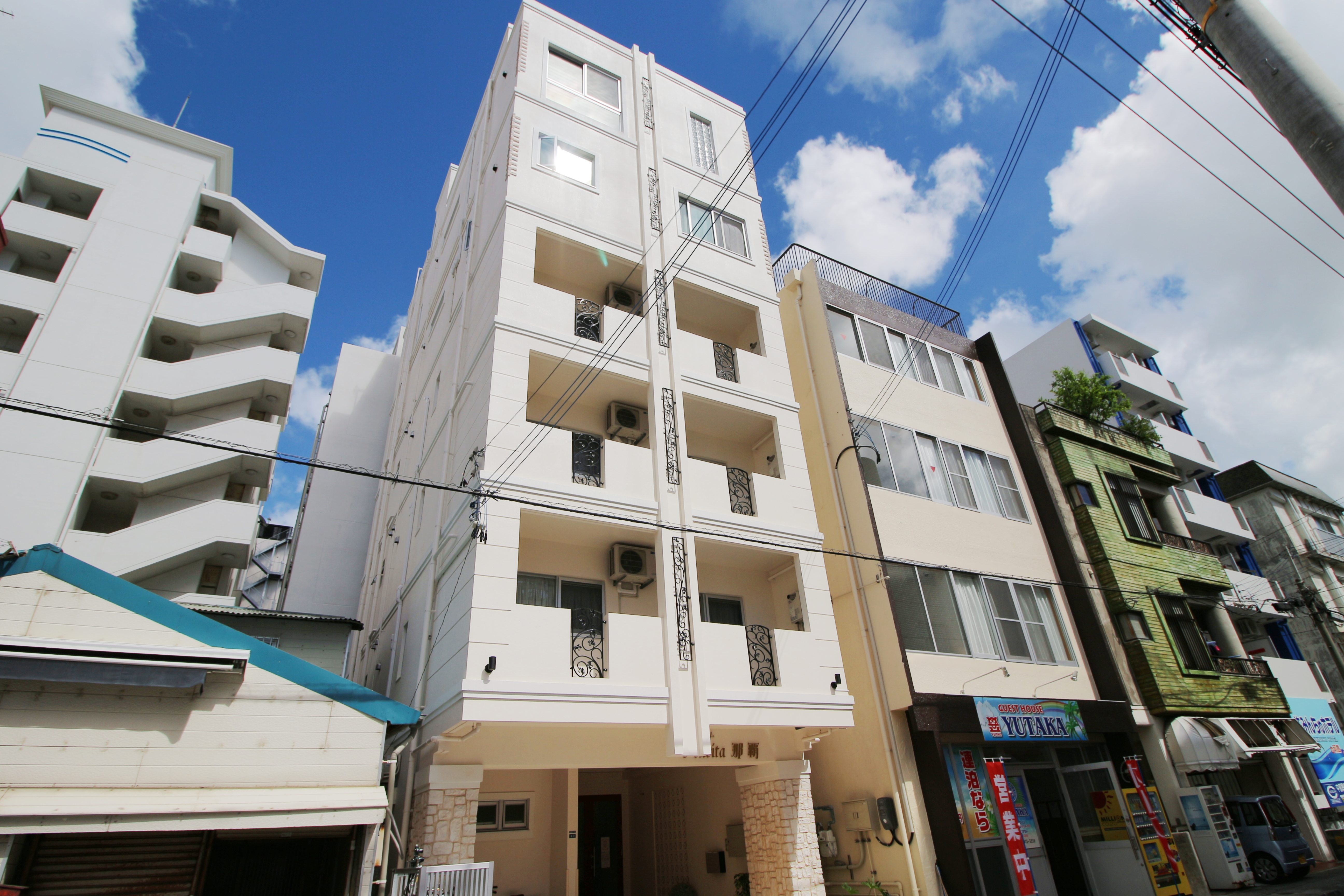 コンドミニアム felicita 那覇 施設全景
