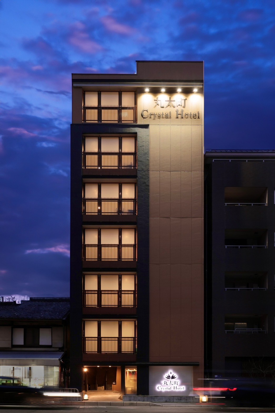 丸太町クリスタルホテル 施設全景
