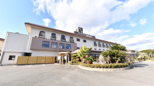 アドベンチャーワールド 和歌山県 周辺のホテル 宿泊予約 格安予約 宿泊料金比較 検索 トラベルコ アドベンチャーワールド 和歌山県 周辺のホテル 宿泊予約 格安予約 宿泊料金比較 検索 トラベルコ