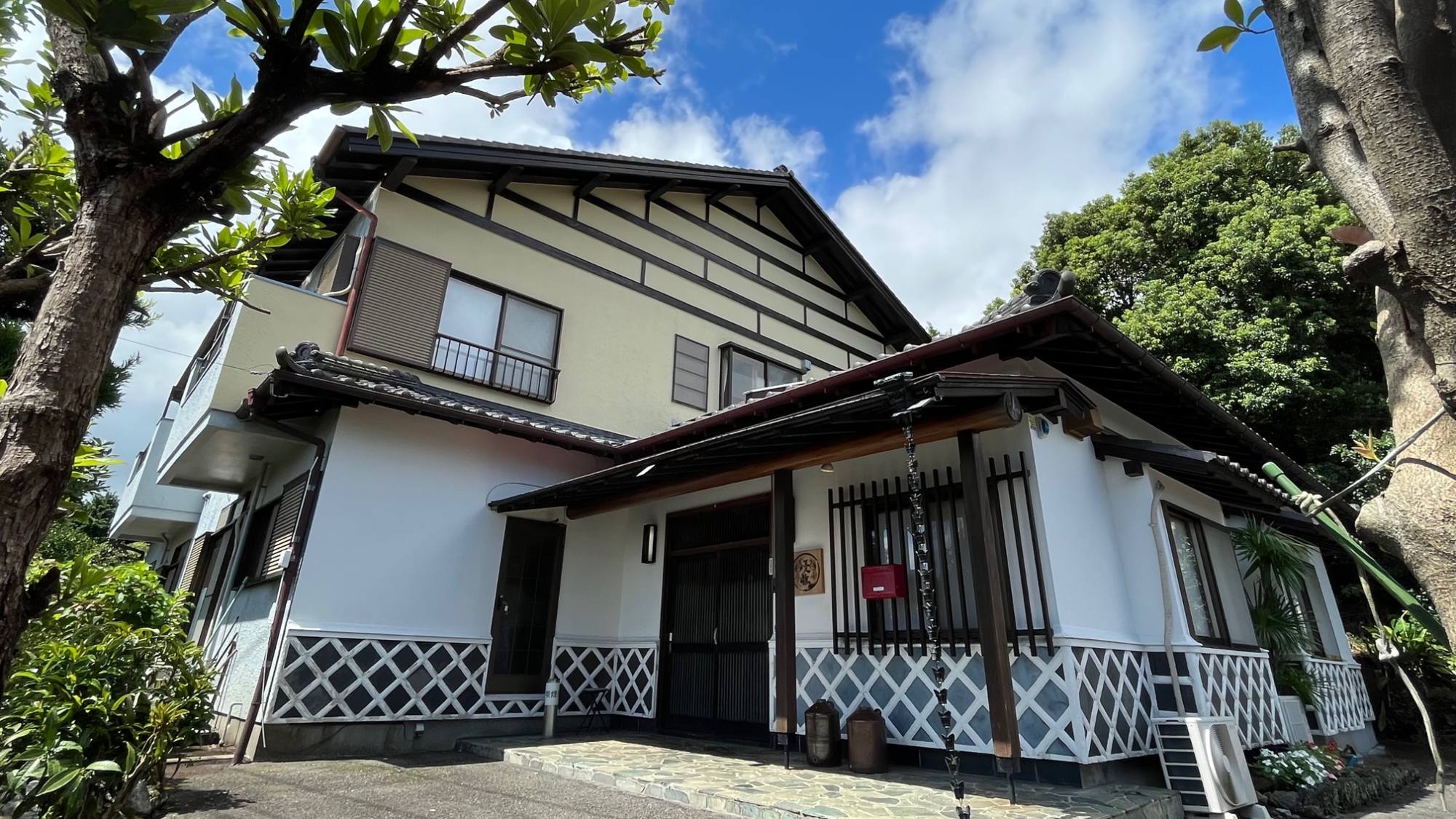 伊豆の温泉と炉ばた焼の宿 優鶴 施設全景
