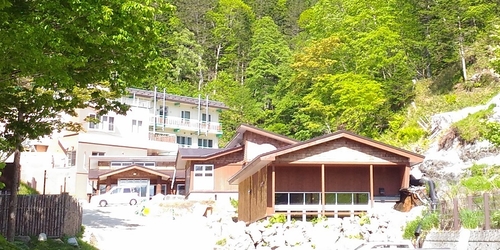 然別峡 かんの温泉 施設全景