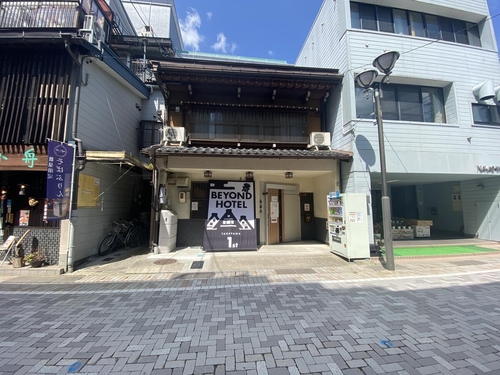 施設外観