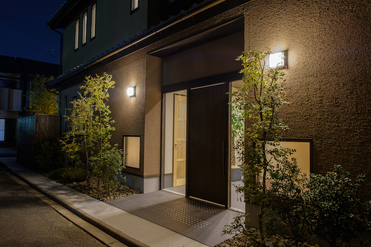 奏　東寺南門&nbsp;施設全景