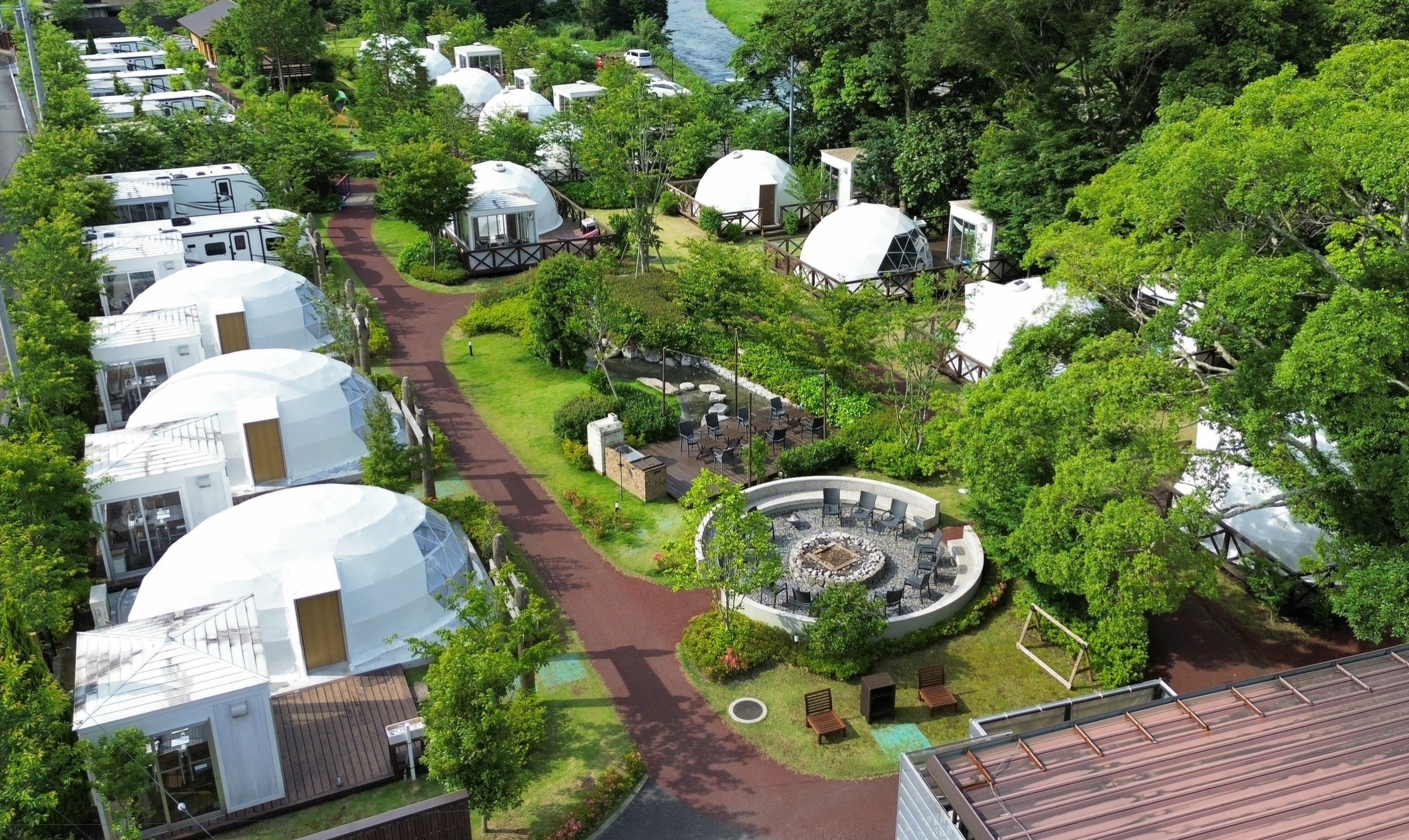 UFUFU VILLAGE 施設全景