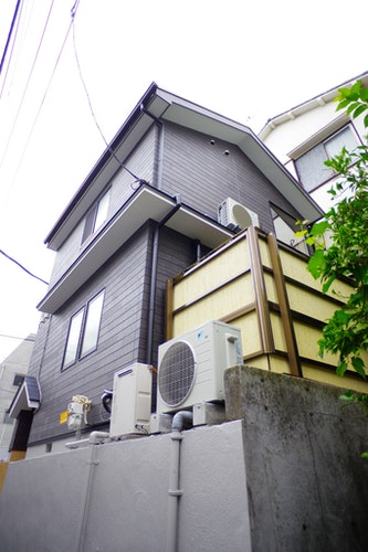 5泊以上のご予約で送迎無料】渋谷中心部から徒歩5分 2階建